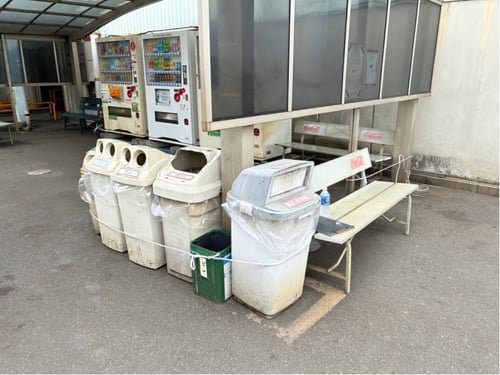 [JP]自販機前固定