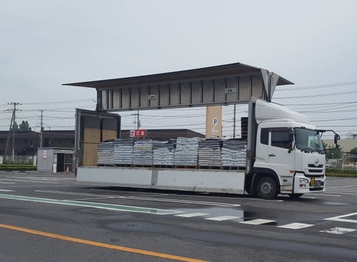 ウィング車